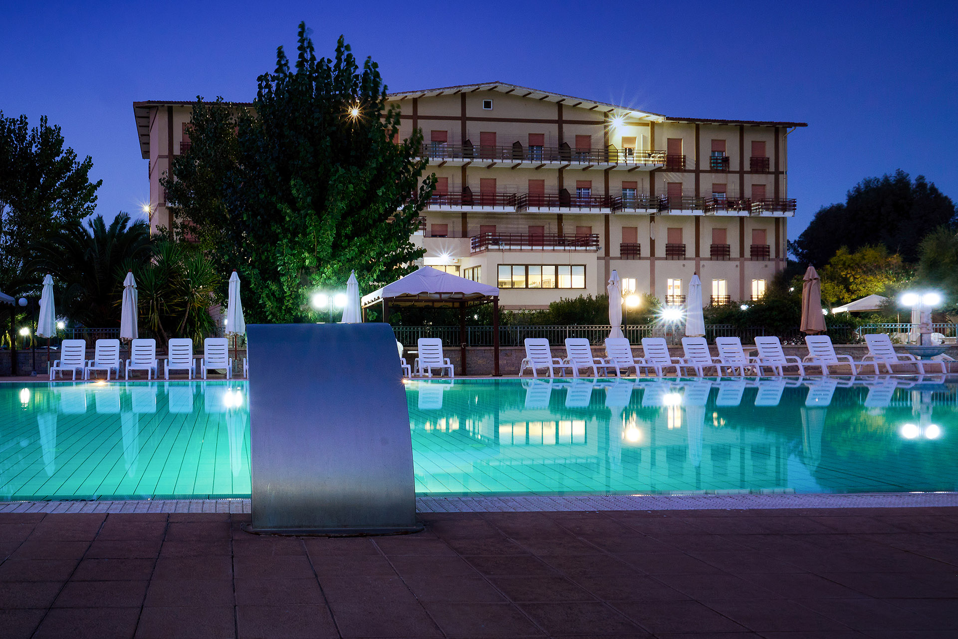 Hotel e piscina termale